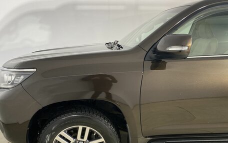 Toyota Land Cruiser Prado 150 рестайлинг 2, 2018 год, 5 500 000 рублей, 9 фотография