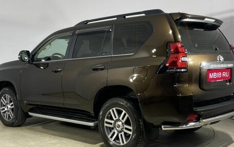 Toyota Land Cruiser Prado 150 рестайлинг 2, 2018 год, 5 500 000 рублей, 10 фотография