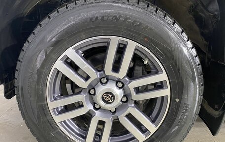 Toyota Land Cruiser Prado 150 рестайлинг 2, 2018 год, 5 500 000 рублей, 14 фотография