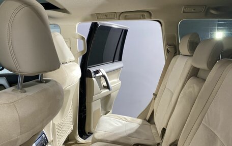 Toyota Land Cruiser Prado 150 рестайлинг 2, 2018 год, 5 500 000 рублей, 21 фотография