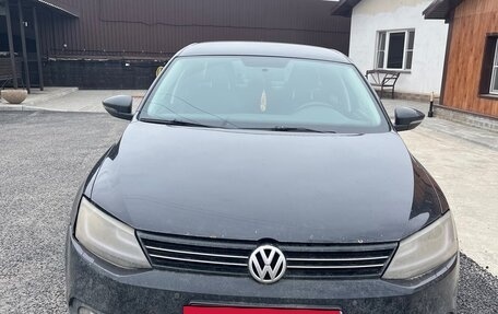 Volkswagen Jetta VI, 2013 год, 930 000 рублей, 6 фотография