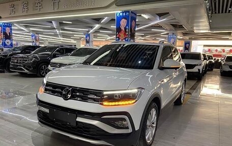 Volkswagen T-Cross I, 2023 год, 1 485 000 рублей, 3 фотография