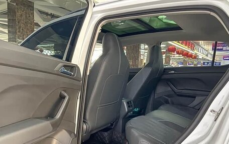 Volkswagen T-Cross I, 2023 год, 1 485 000 рублей, 17 фотография