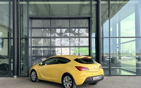 Opel Astra J, 2014 год, 880 000 рублей, 2 фотография