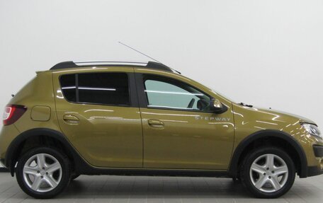 Renault Sandero II рестайлинг, 2015 год, 990 000 рублей, 7 фотография