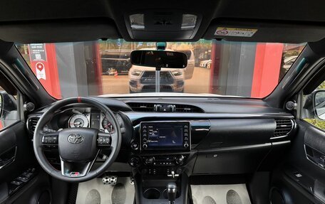 Toyota Hilux VIII, 2023 год, 6 650 000 рублей, 14 фотография