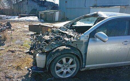 Toyota Avensis III рестайлинг, 2004 год, 150 000 рублей, 2 фотография