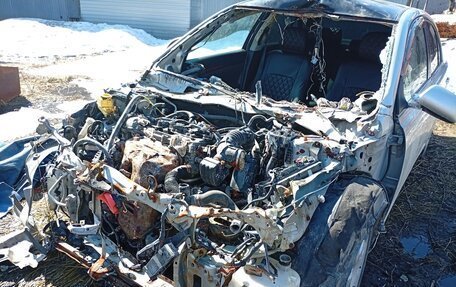 Toyota Avensis III рестайлинг, 2004 год, 150 000 рублей, 4 фотография