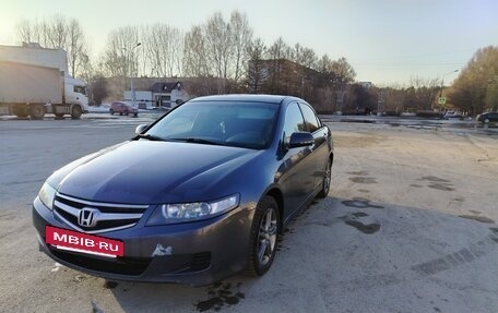 Honda Accord VII рестайлинг, 2006 год, 650 000 рублей, 3 фотография