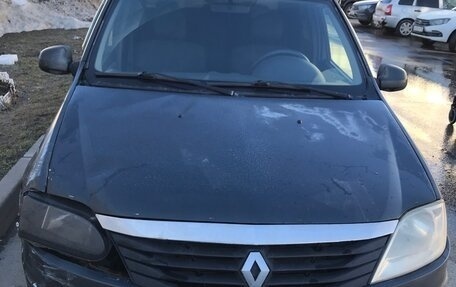 Renault Logan I, 2010 год, 175 000 рублей, 3 фотография