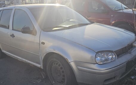 Volkswagen Golf IV, 2000 год, 50 000 рублей, 2 фотография