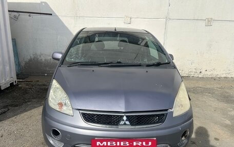 Mitsubishi Colt VI рестайлинг, 2003 год, 205 000 рублей, 2 фотография