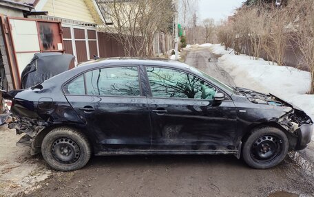 Volkswagen Jetta VI, 2013 год, 430 000 рублей, 3 фотография