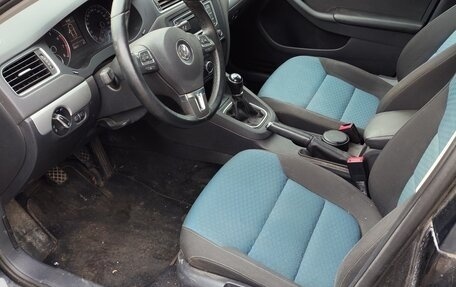 Volkswagen Jetta VI, 2013 год, 430 000 рублей, 8 фотография