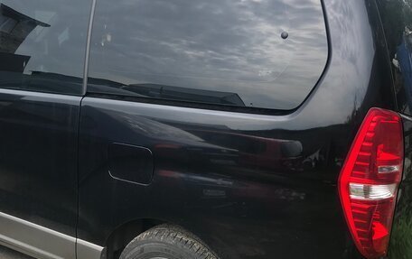 Hyundai Grand Starex Grand Starex I рестайлинг 2, 2018 год, 2 000 000 рублей, 4 фотография