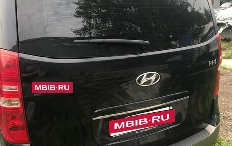 Hyundai Grand Starex Grand Starex I рестайлинг 2, 2018 год, 2 000 000 рублей, 3 фотография