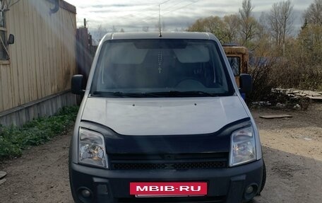Ford Tourneo Connect I, 2004 год, 170 000 рублей, 6 фотография
