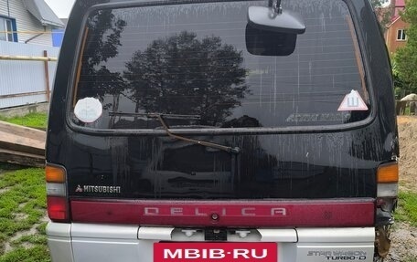 Mitsubishi Delica III, 1997 год, 270 000 рублей, 3 фотография