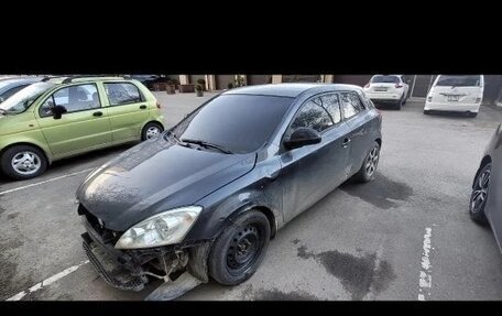KIA cee'd I рестайлинг, 2008 год, 250 000 рублей, 3 фотография