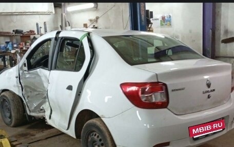 Renault Logan II, 2017 год, 211 000 рублей, 3 фотография