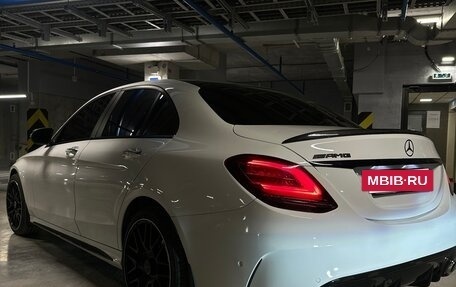 Mercedes-Benz C-Класс, 2019 год, 3 700 000 рублей, 4 фотография