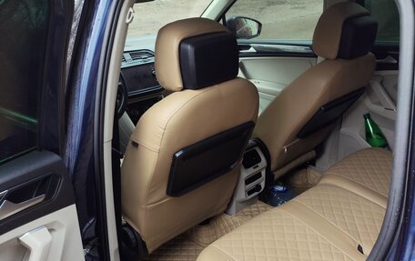 Volkswagen Tiguan II, 2017 год, 2 300 000 рублей, 9 фотография