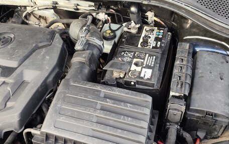 Volkswagen Tiguan II, 2017 год, 2 300 000 рублей, 21 фотография