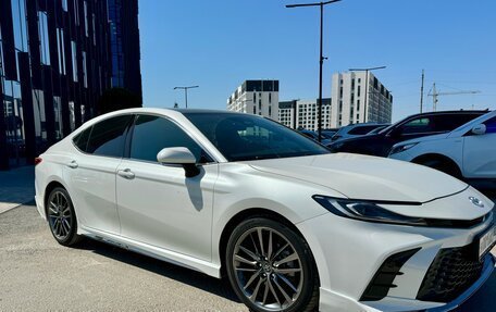 Toyota Camry, 2024 год, 3 700 000 рублей, 7 фотография