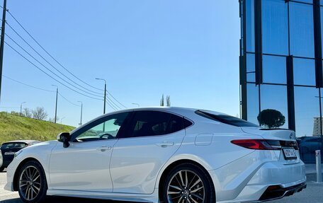 Toyota Camry, 2024 год, 3 700 000 рублей, 8 фотография