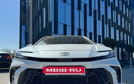 Toyota Camry, 2024 год, 3 700 000 рублей, 6 фотография