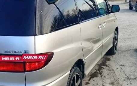 Toyota Estima III рестайлинг -2, 2001 год, 750 000 рублей, 2 фотография