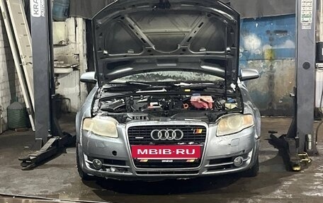 Audi A4, 2004 год, 430 000 рублей, 3 фотография