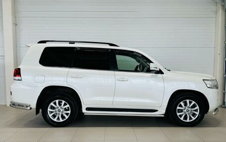 Toyota Land Cruiser 200, 2016 год, 6 100 000 рублей, 5 фотография