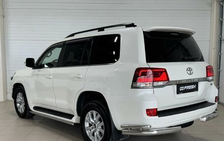 Toyota Land Cruiser 200, 2016 год, 6 100 000 рублей, 6 фотография