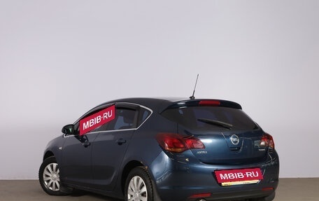 Opel Astra J, 2011 год, 729 000 рублей, 5 фотография