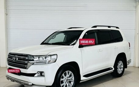 Toyota Land Cruiser 200, 2016 год, 6 100 000 рублей, 3 фотография