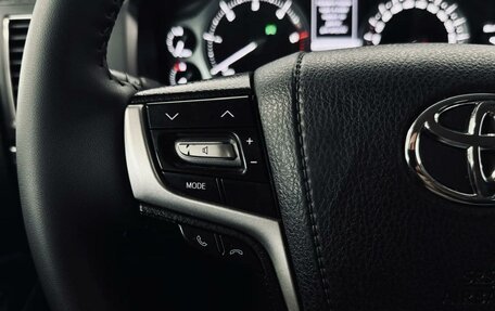 Toyota Land Cruiser 200, 2016 год, 6 100 000 рублей, 17 фотография