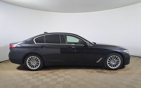 BMW 5 серия, 2021 год, 3 650 000 рублей, 4 фотография