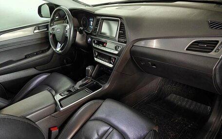 Hyundai Sonata VII, 2018 год, 1 750 000 рублей, 11 фотография