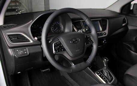 Hyundai Solaris II рестайлинг, 2017 год, 1 299 000 рублей, 7 фотография