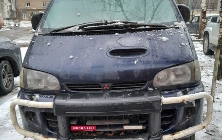 Mitsubishi Delica III, 1984 год, 550 000 рублей, 3 фотография