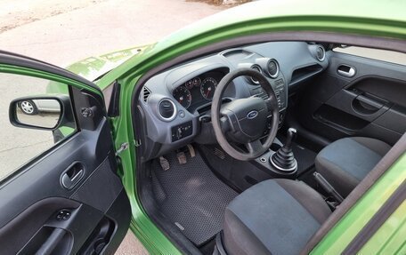 Ford Fiesta, 2006 год, 150 000 рублей, 9 фотография