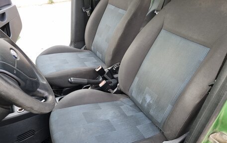 Ford Fiesta, 2006 год, 150 000 рублей, 11 фотография