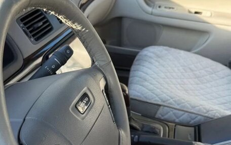 Volvo S80 II рестайлинг 2, 2001 год, 300 000 рублей, 9 фотография