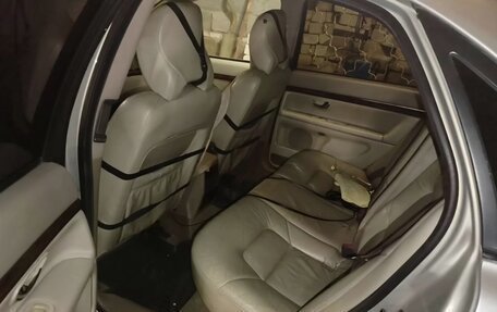 Volvo S80 II рестайлинг 2, 2001 год, 300 000 рублей, 18 фотография