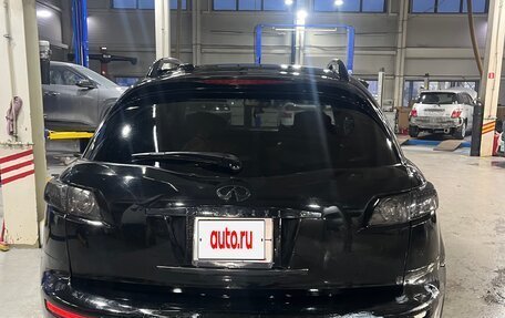 Infiniti FX I, 2004 год, 750 000 рублей, 6 фотография