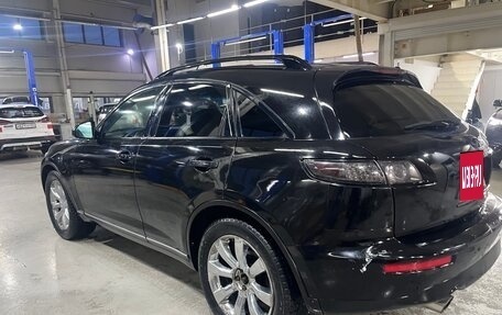 Infiniti FX I, 2004 год, 750 000 рублей, 5 фотография