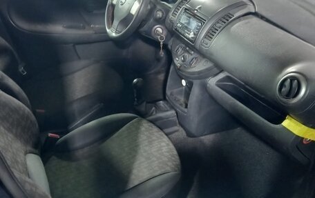 Nissan Note II рестайлинг, 2011 год, 130 000 рублей, 8 фотография