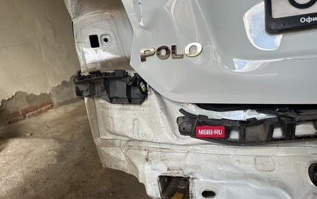 Volkswagen Polo VI (EU Market), 2018 год, 900 000 рублей, 12 фотография