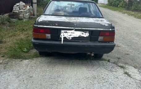 Mazda 626, 1987 год, 55 000 рублей, 2 фотография